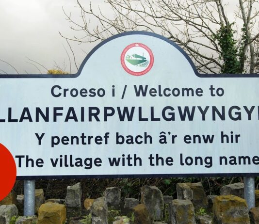 The quaint charm of Llanfairpwllgwyngyllgogerychwyrndrobwyllllantysiliogogogoch